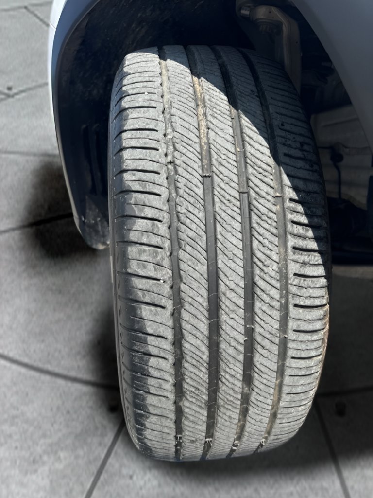 Used 2024 Mercedes-Benz GLE 350 4MATIC image 34