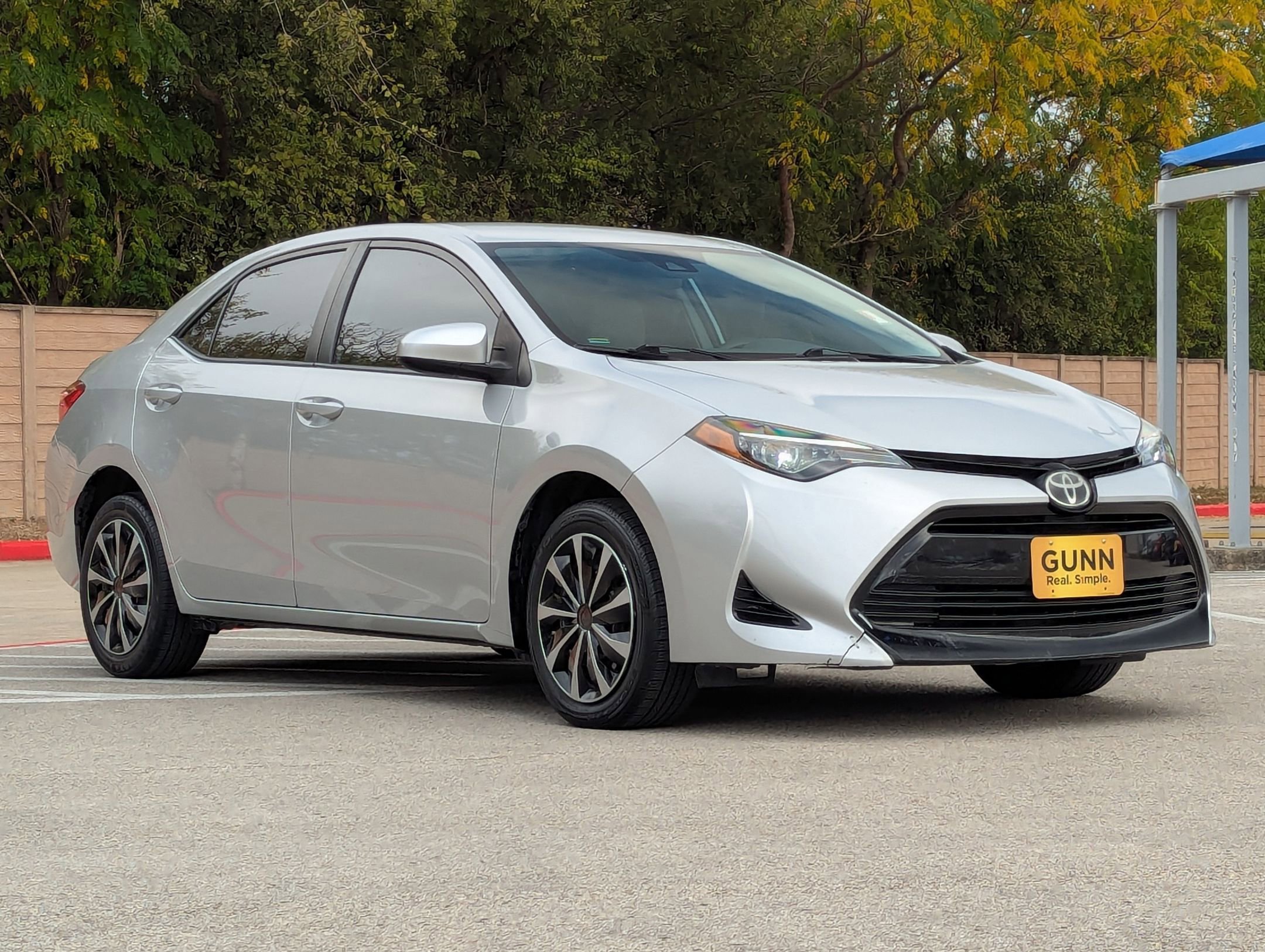 Used 2018 Toyota Corolla L image 2