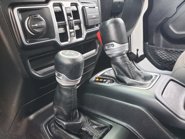 Used 2021 Jeep Gladiator Sport AWD/4WD image 21