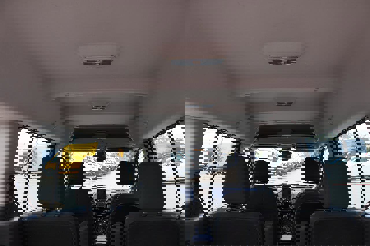 Used 2019 Ford Transit Connect XL image 21