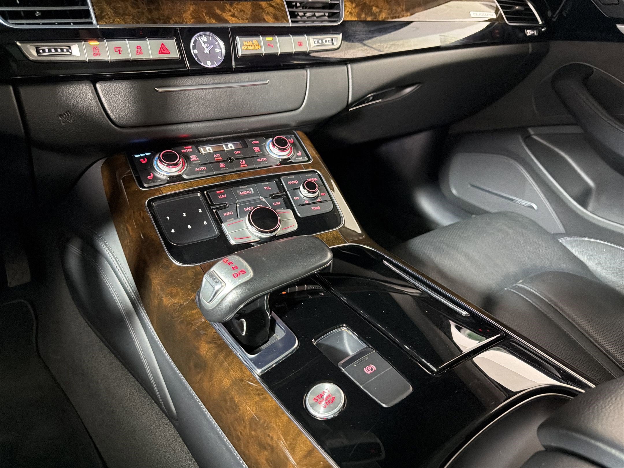 Used 2018 Audi A8 L 3.0T w/ Executive Package AWD/4WD image 15