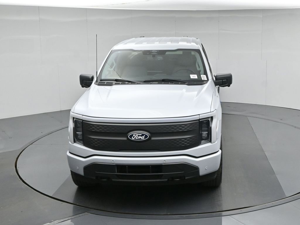 New 2025 Ford F150 Lightning Flash AWD/4WD image 37