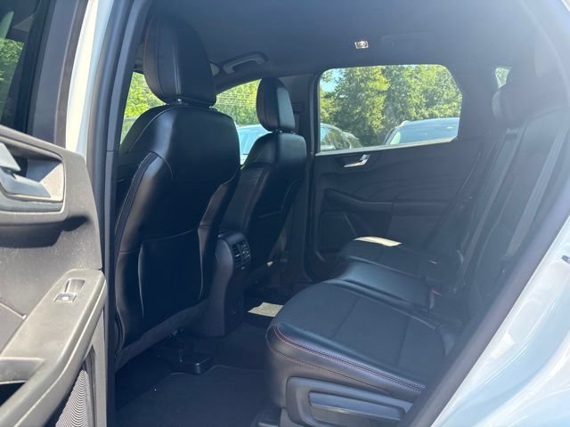 Certified 2023 Ford Escape ST-Line Select w/ Tech Pack #1 AWD/4WD image 13