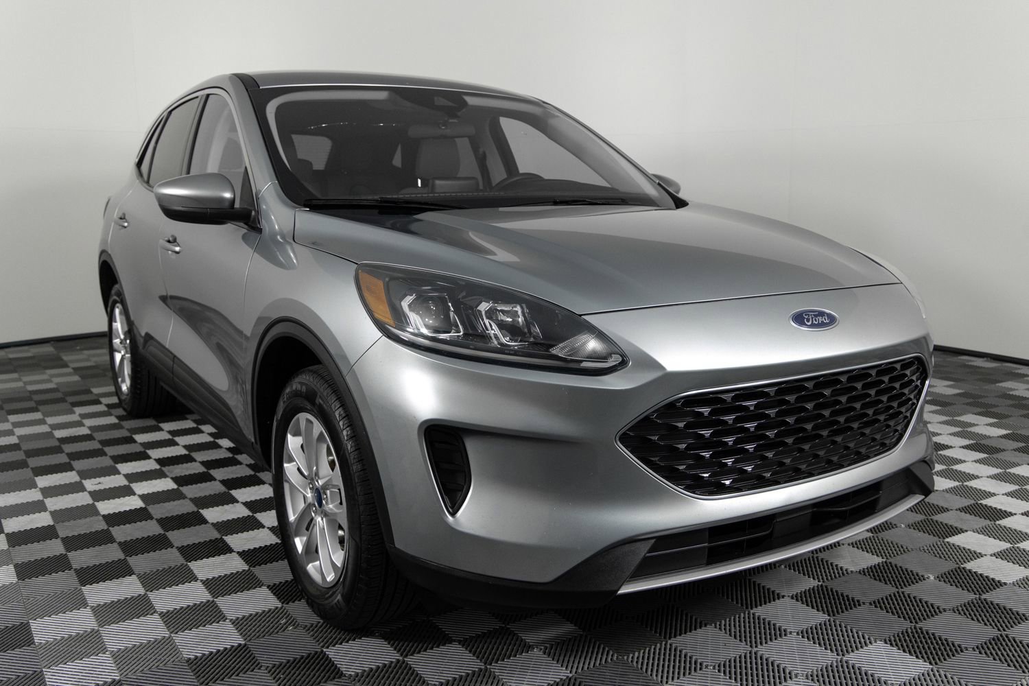 Used 2021 Ford Escape SE image 10