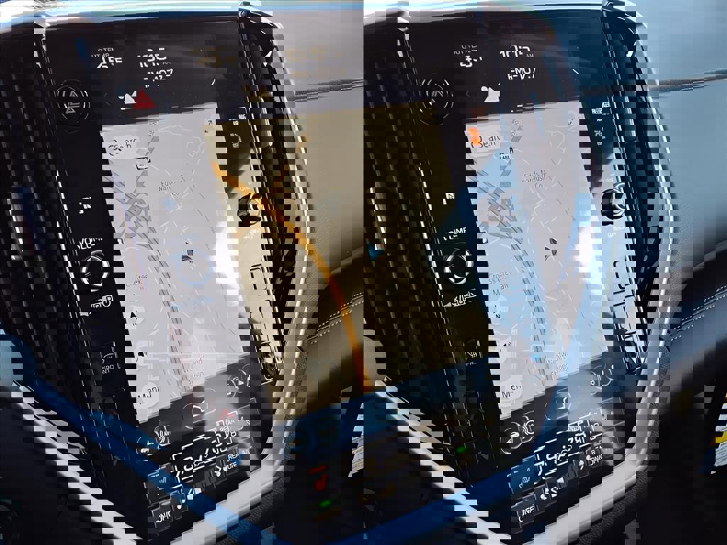 New 2026 Subaru Ascent Limited image 12