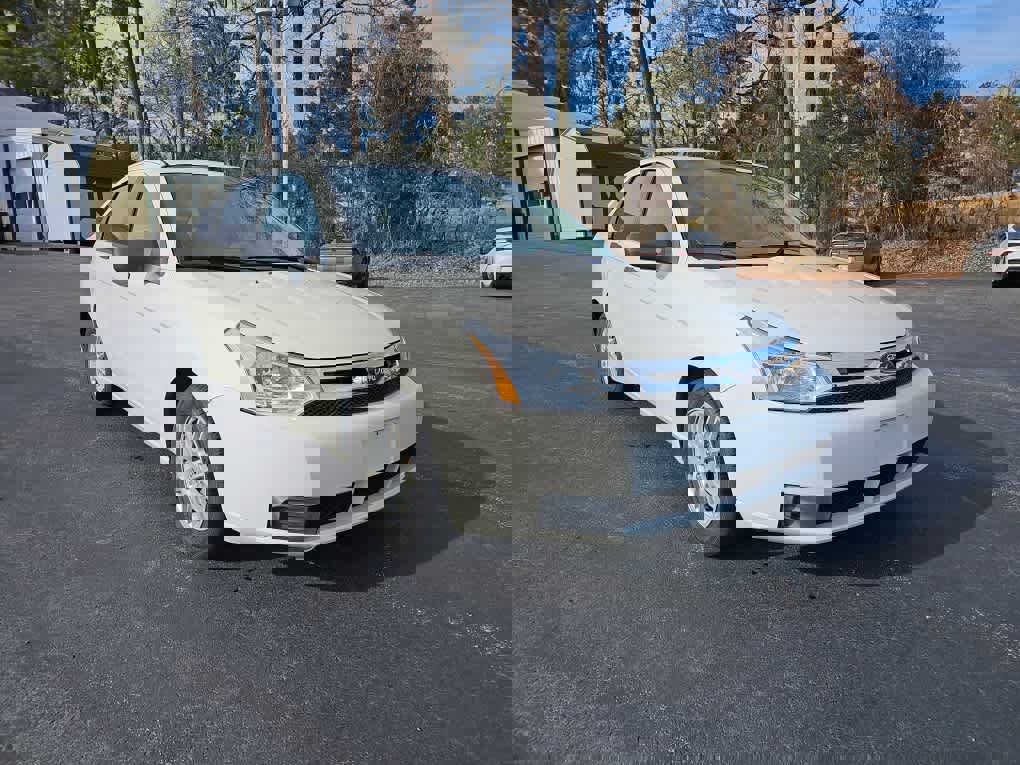 Used 2011 Ford Focus SE