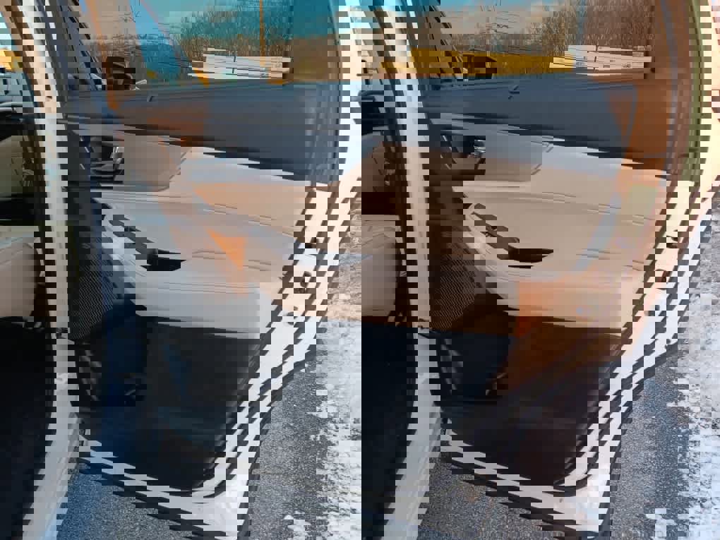 Used 2023 Acura MDX SH-AWD w/ Technology Package image 37