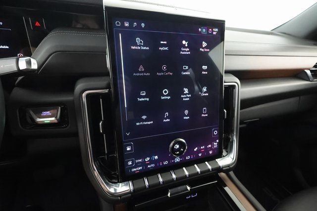 Certified 2025 GMC Yukon Denali image 18