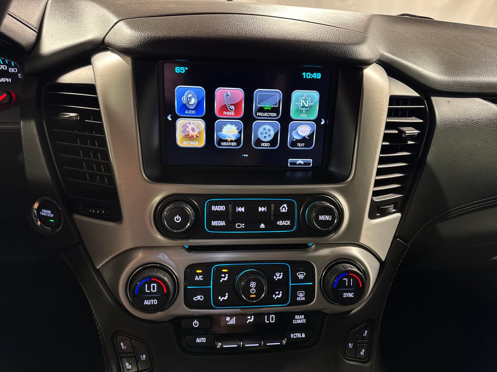 Used 2020 GMC Yukon XL SLT w/ Open Road Package AWD/4WD image 21