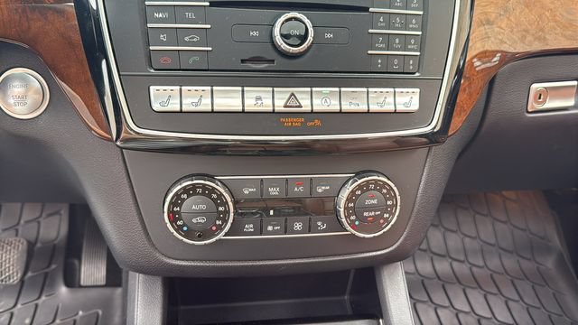 Used 2017 Mercedes-Benz GLS 550 4MATIC image 36