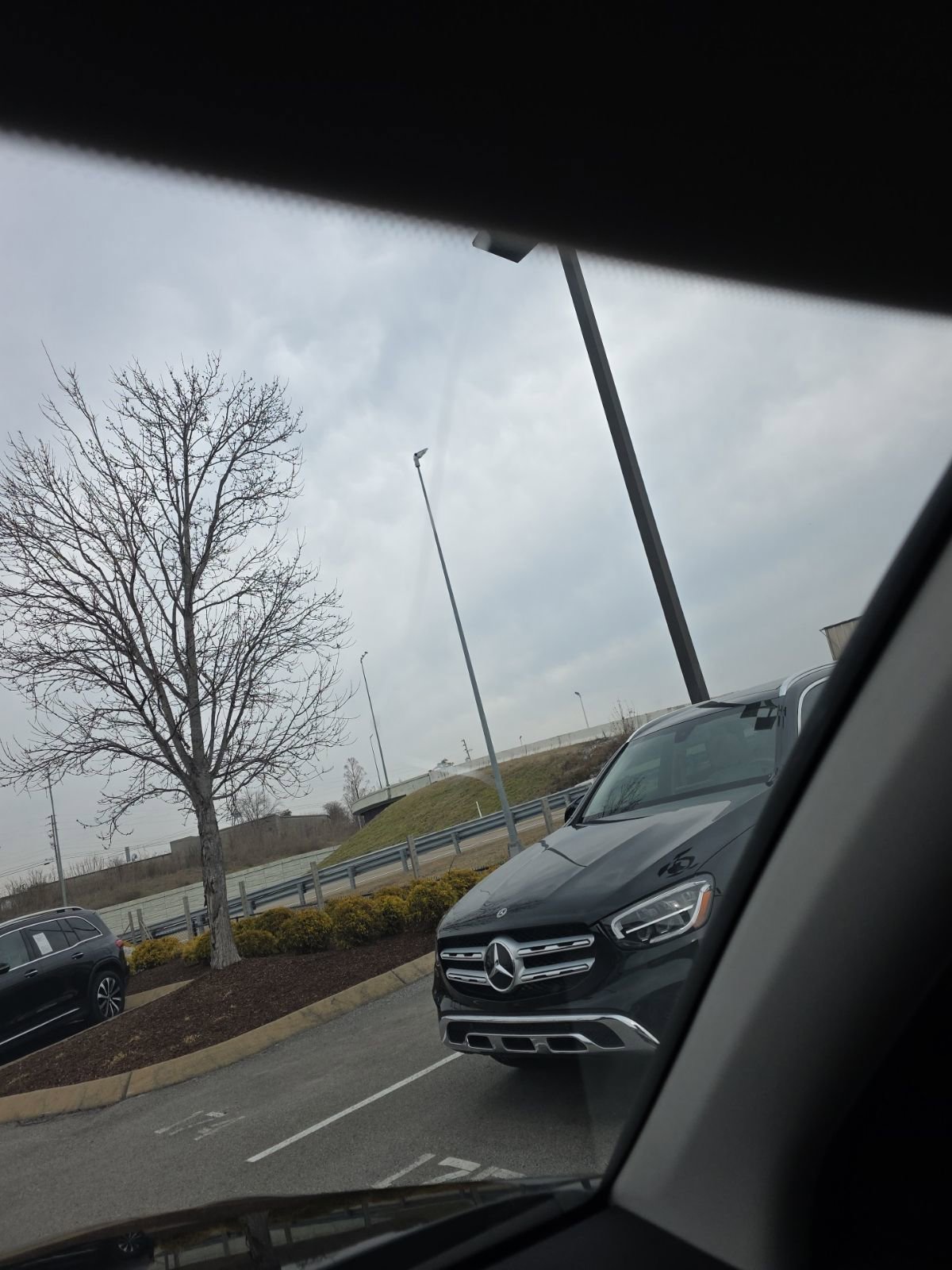 Used 2014 Mercedes-Benz GLK 250 BlueTEC 4MATIC image 3