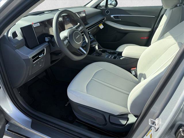 New 2026 Hyundai Sonata SE image 3