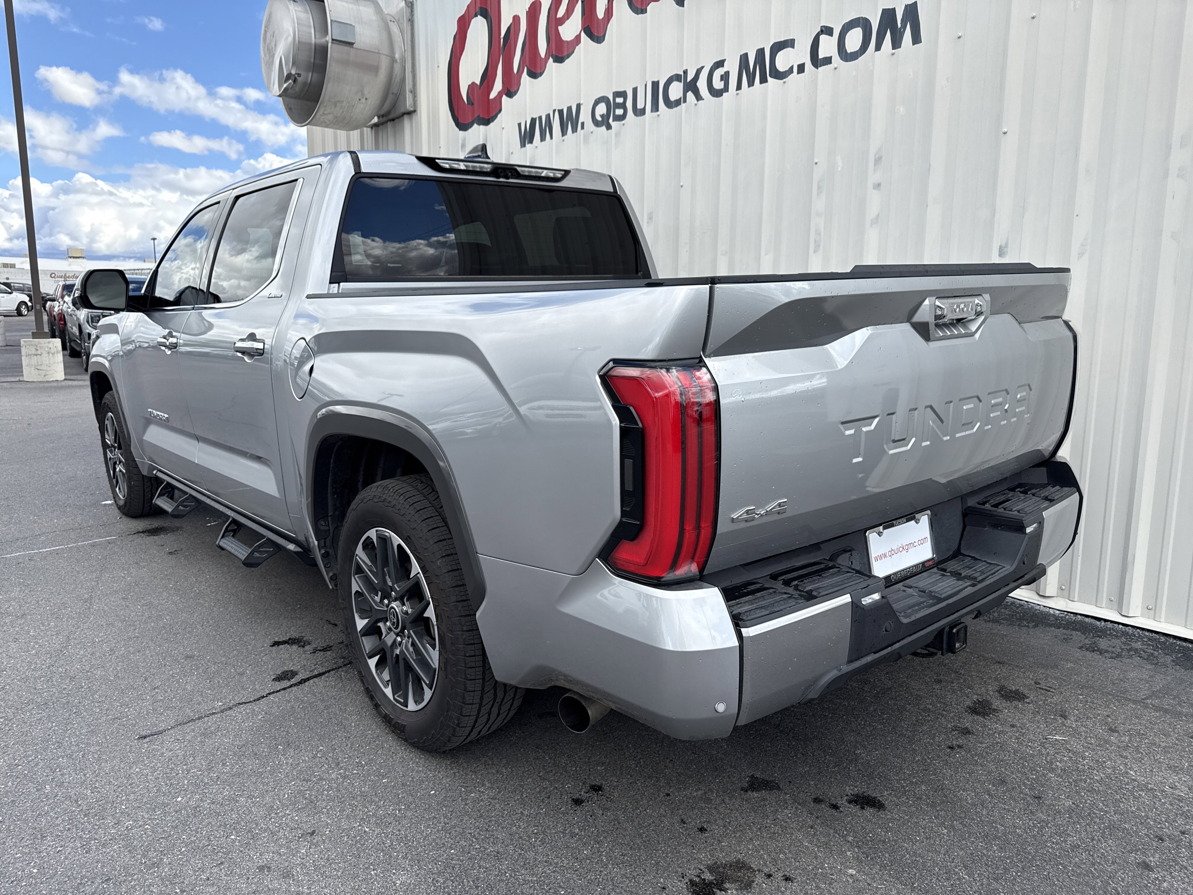 Used 2022 Toyota Tundra Limited image 12