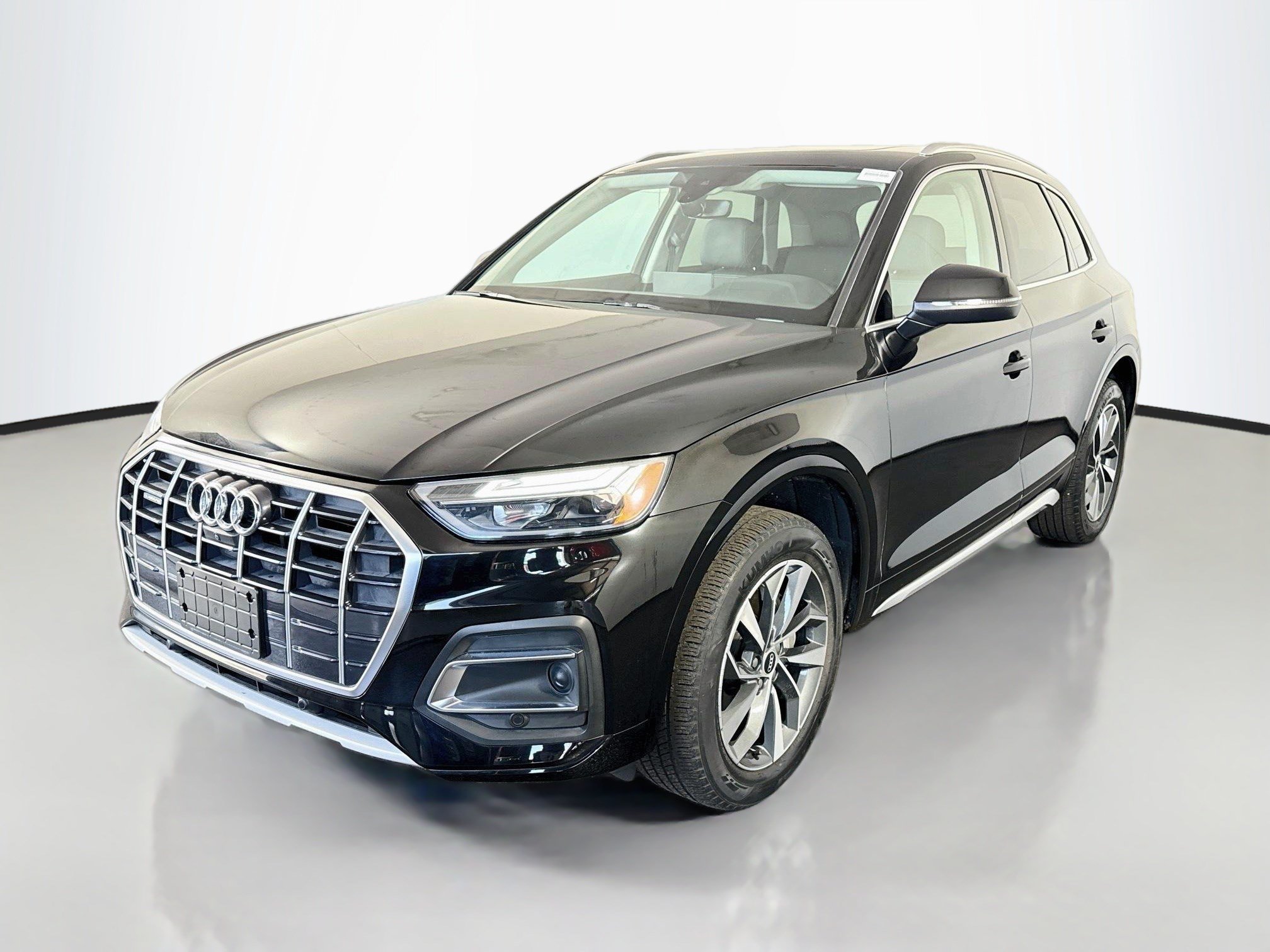 Used 2021 Audi Q5 2.0T Premium Plus w/ Premium Plus Package AWD/4WD image 4