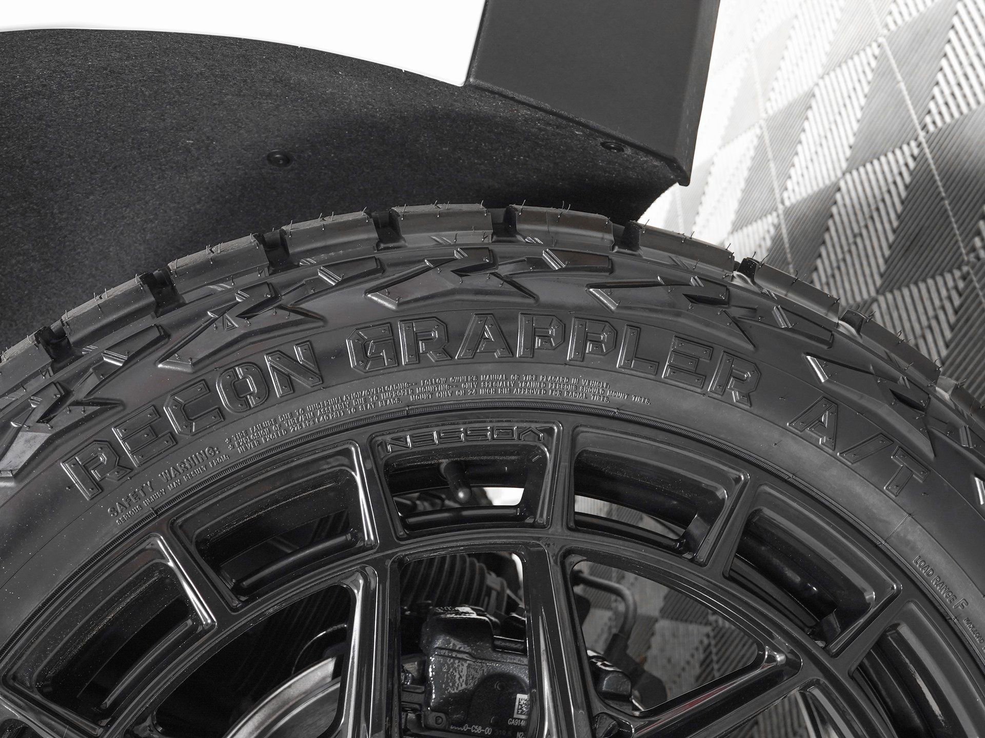 Used 2026 GMC Yukon XL Denali Ultimate image 40