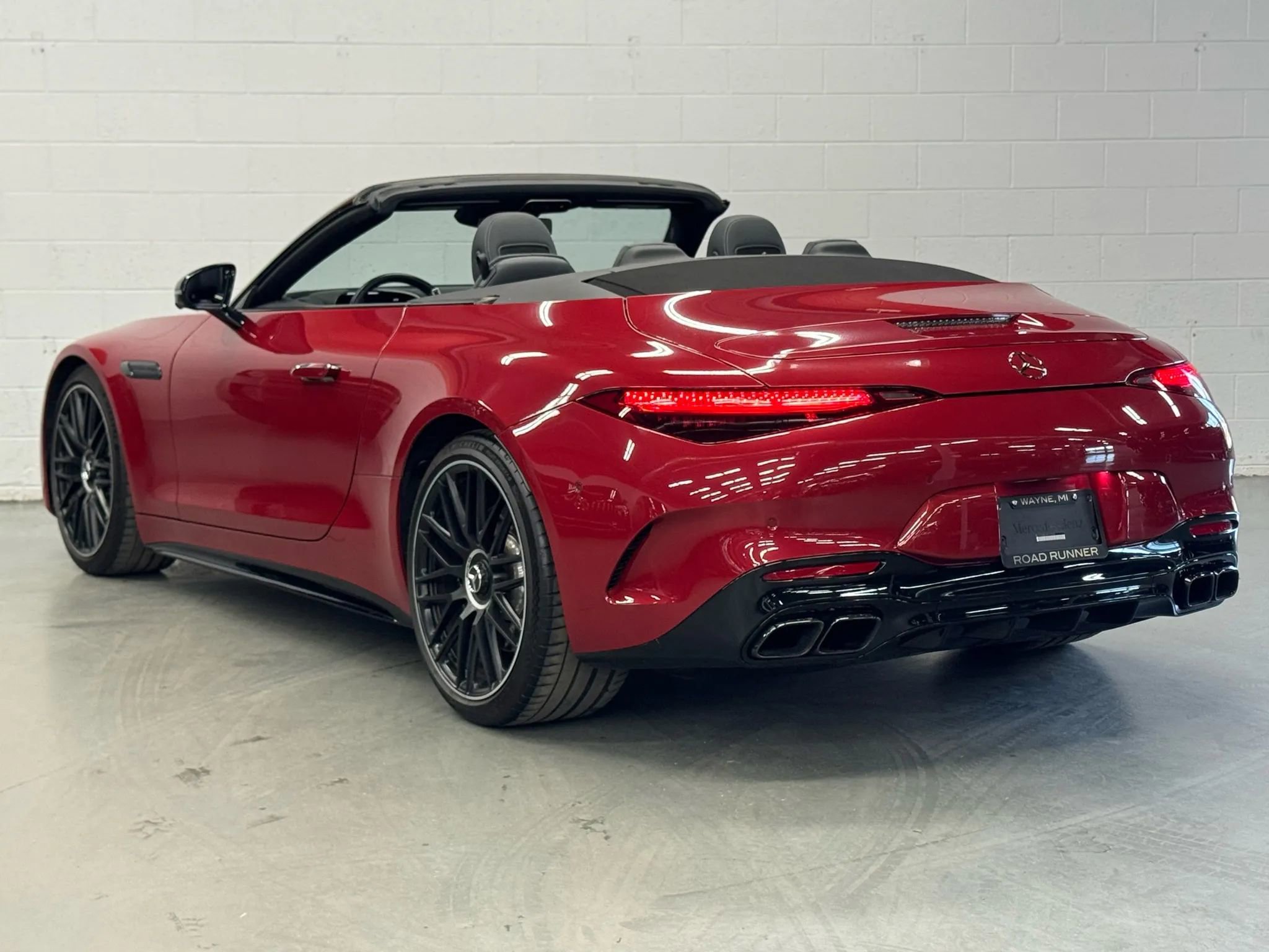 Used 2022 Mercedes-Benz SL 63 AMG 4MATIC image 7