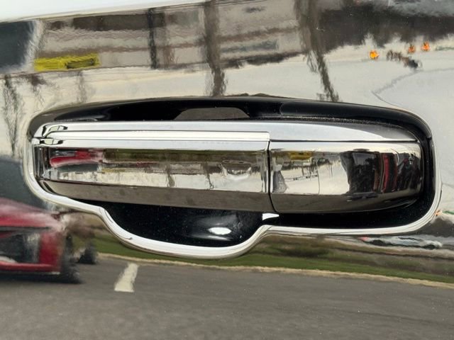 Certified 2024 Cadillac Escalade Sport Platinum w/ LPO, ONYX Package image 13