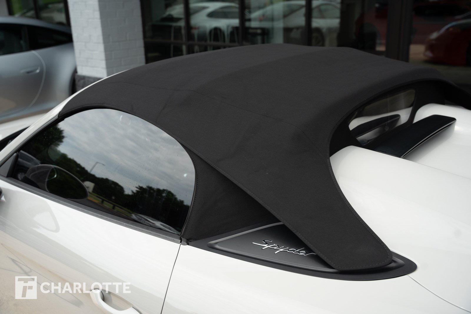 Used 2021 Porsche 718 Boxster Spyder RWD image 9