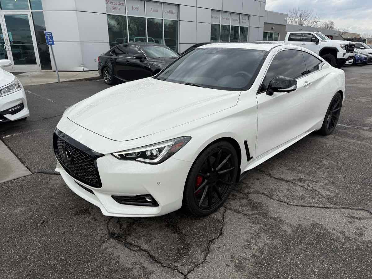 Used 2022 INFINITI Q60 Red Sport 400 w/ Cargo Package image 2