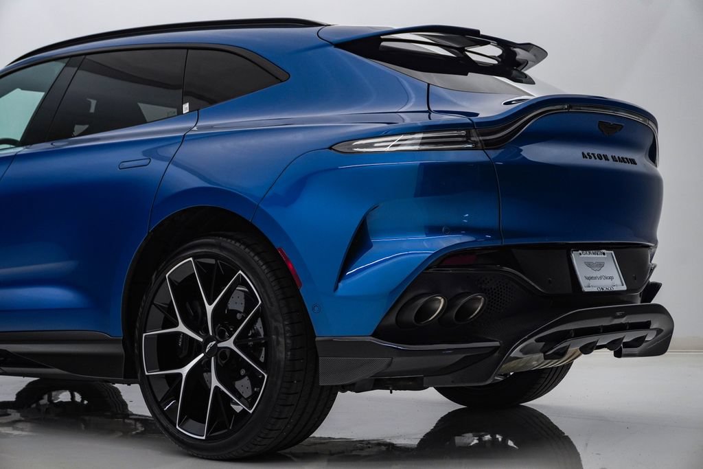 Used 2025 Aston Martin DBX 707 AWD/4WD image 11