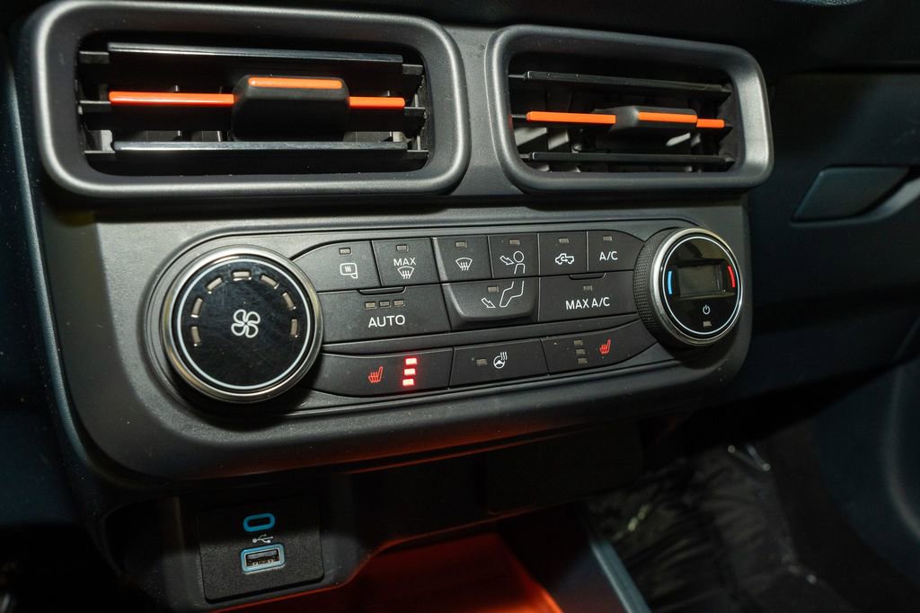 Used 2022 Ford Maverick XLT w/ XLT Luxury Package image 15