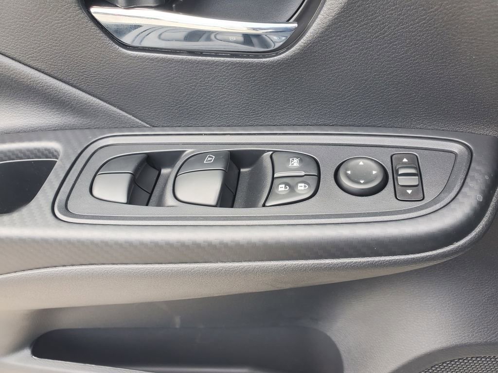 New 2025 Nissan Versa SV w/ Trunk Package image 18