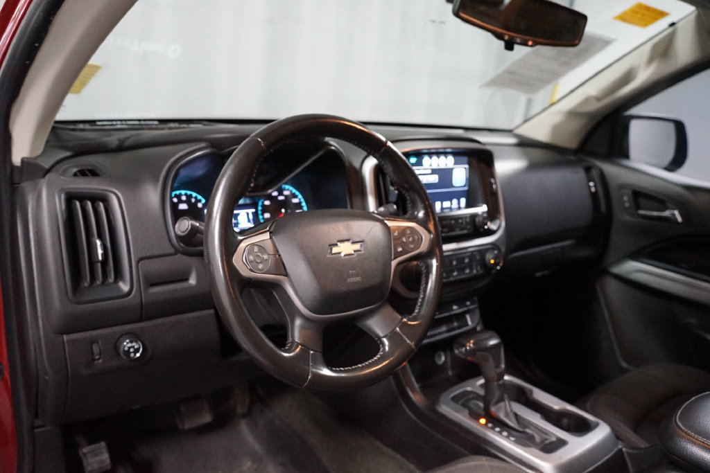 Used 2017 Chevrolet Colorado LT w/ LT Convenience Package RWD image 7