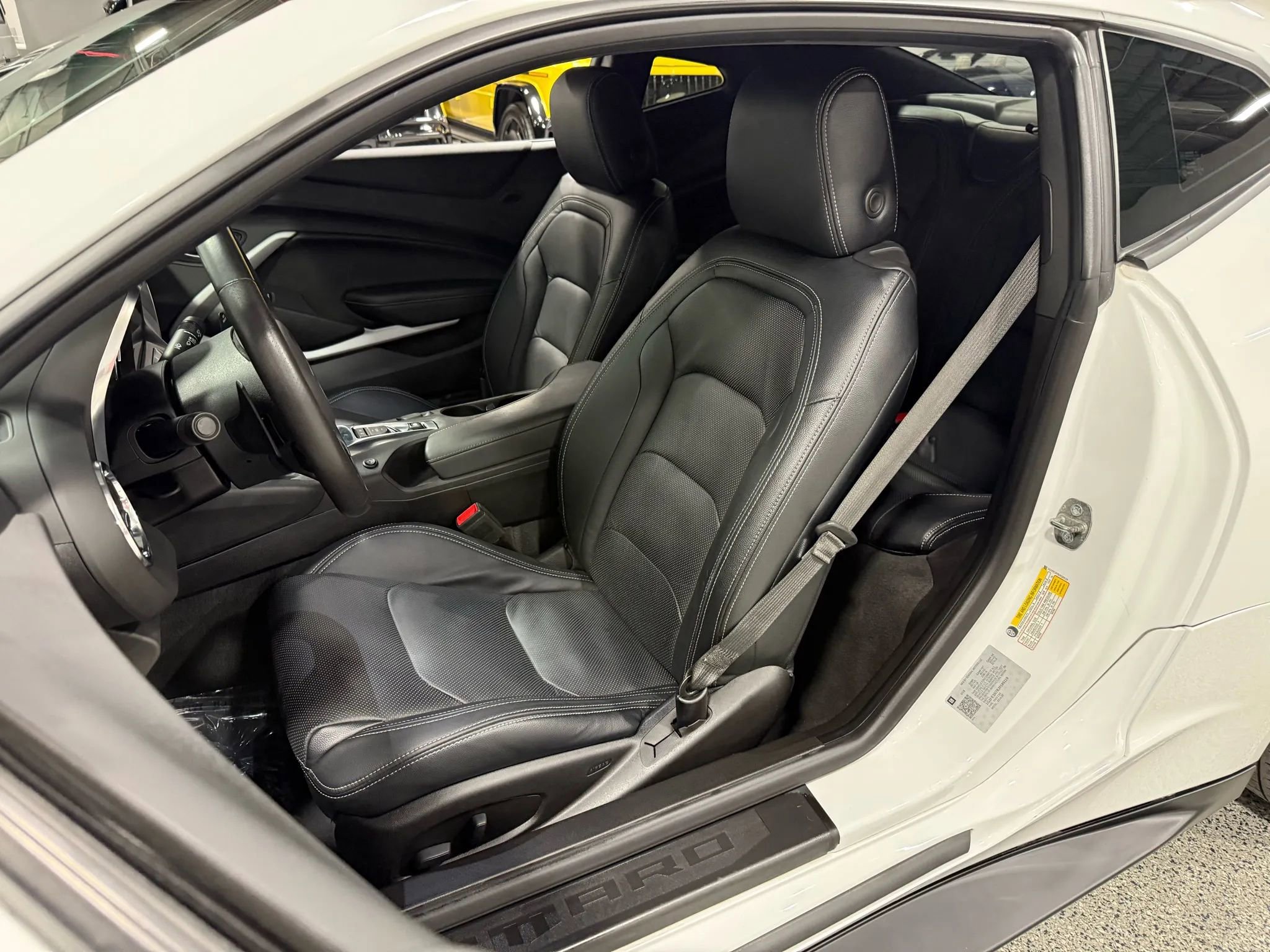 Used 2018 Chevrolet Camaro SS image 15