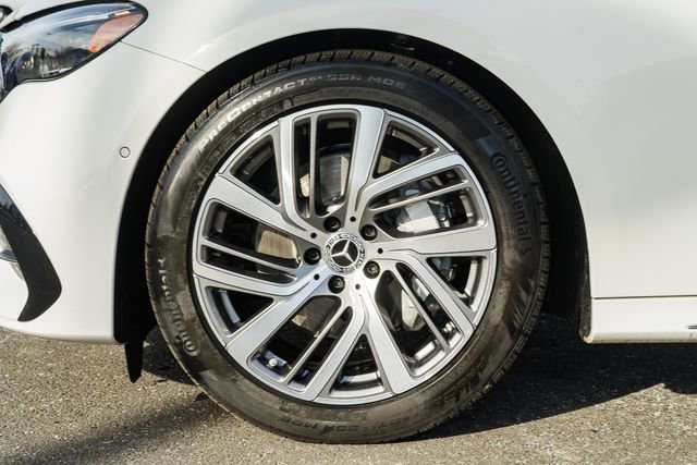 Certified 2025 Mercedes-Benz E 350 4MATIC Sedan image 17