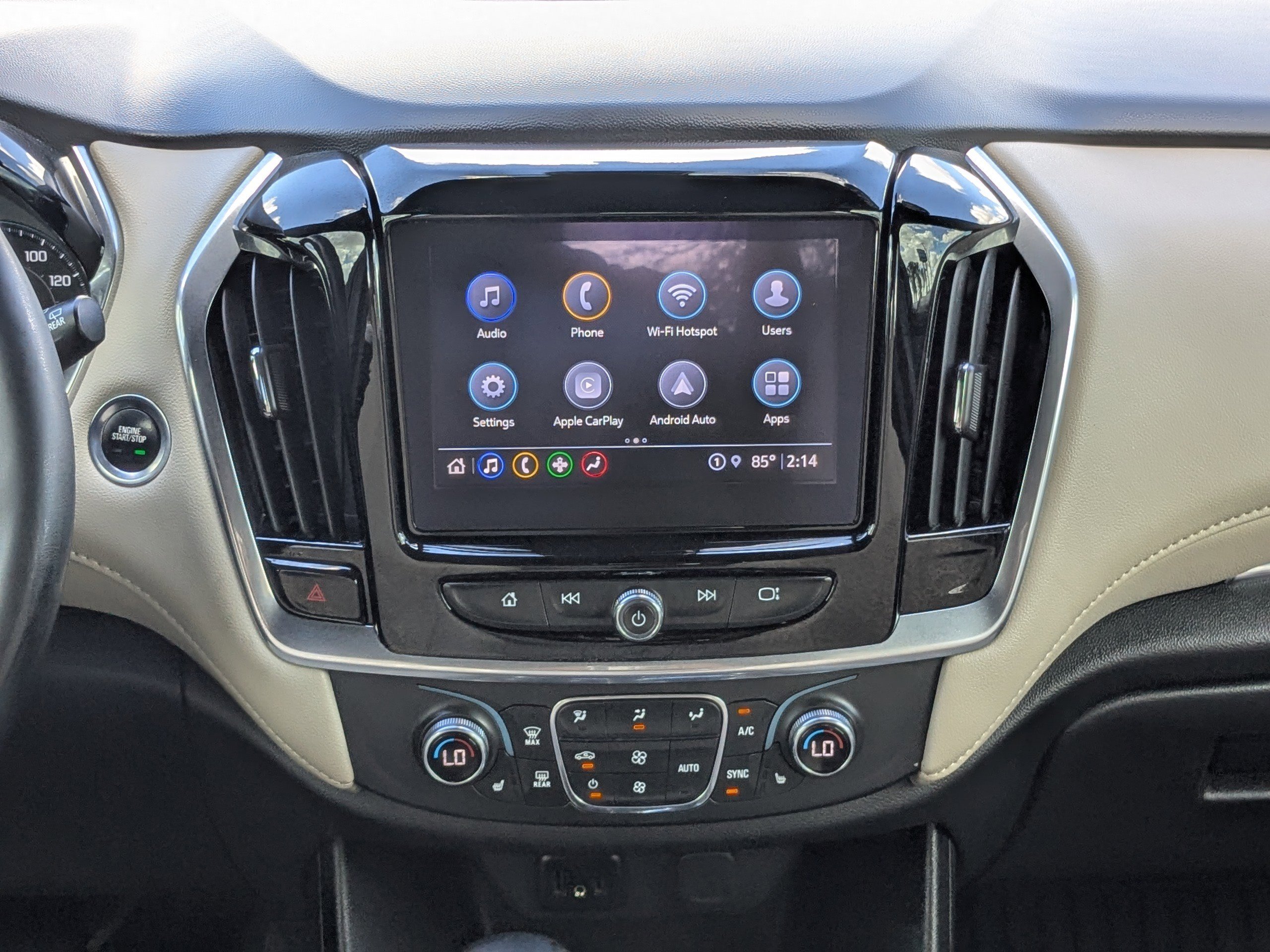 Used 2023 Chevrolet Traverse LT image 20