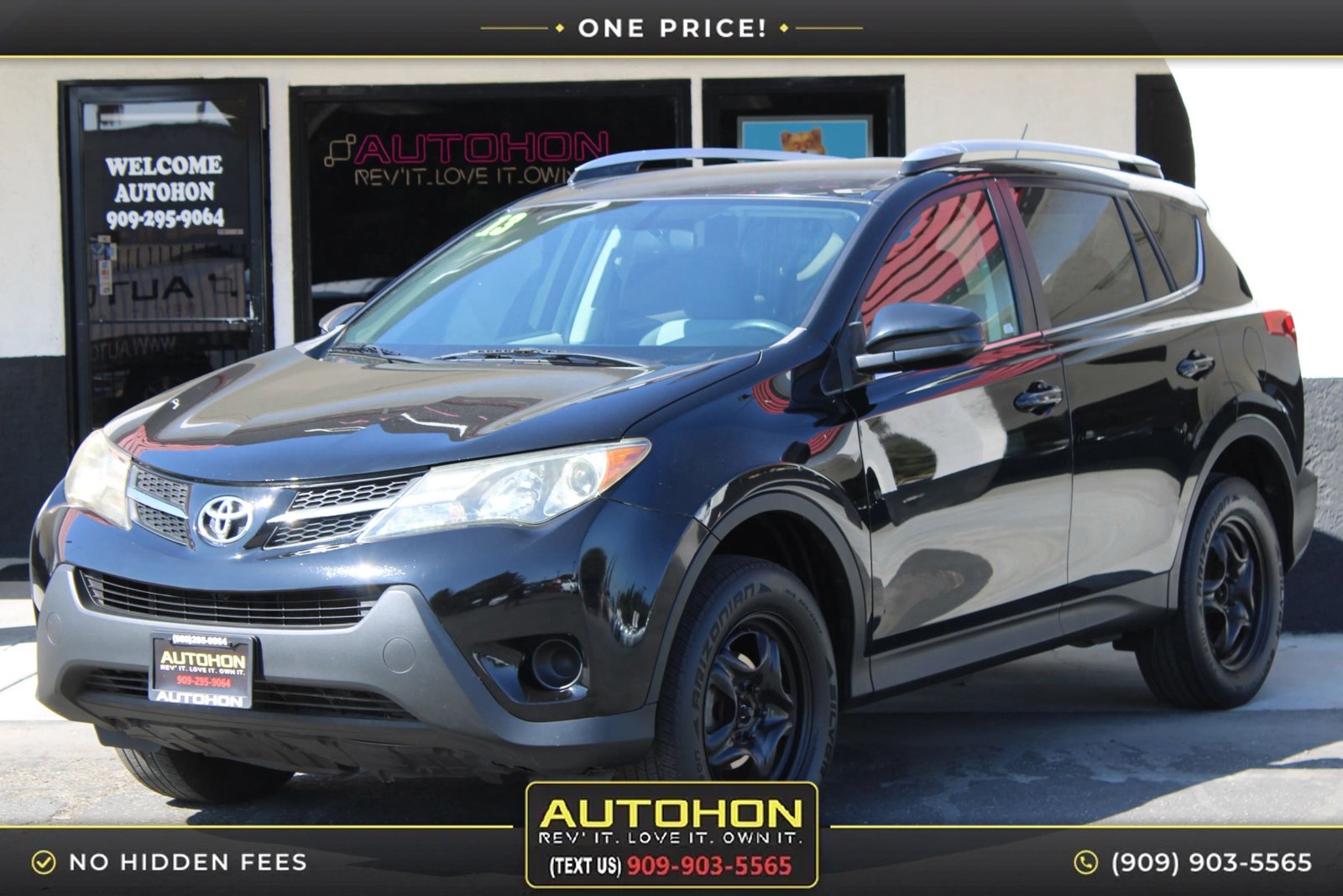 Used 2013 Toyota RAV4 LE FWD image 1
