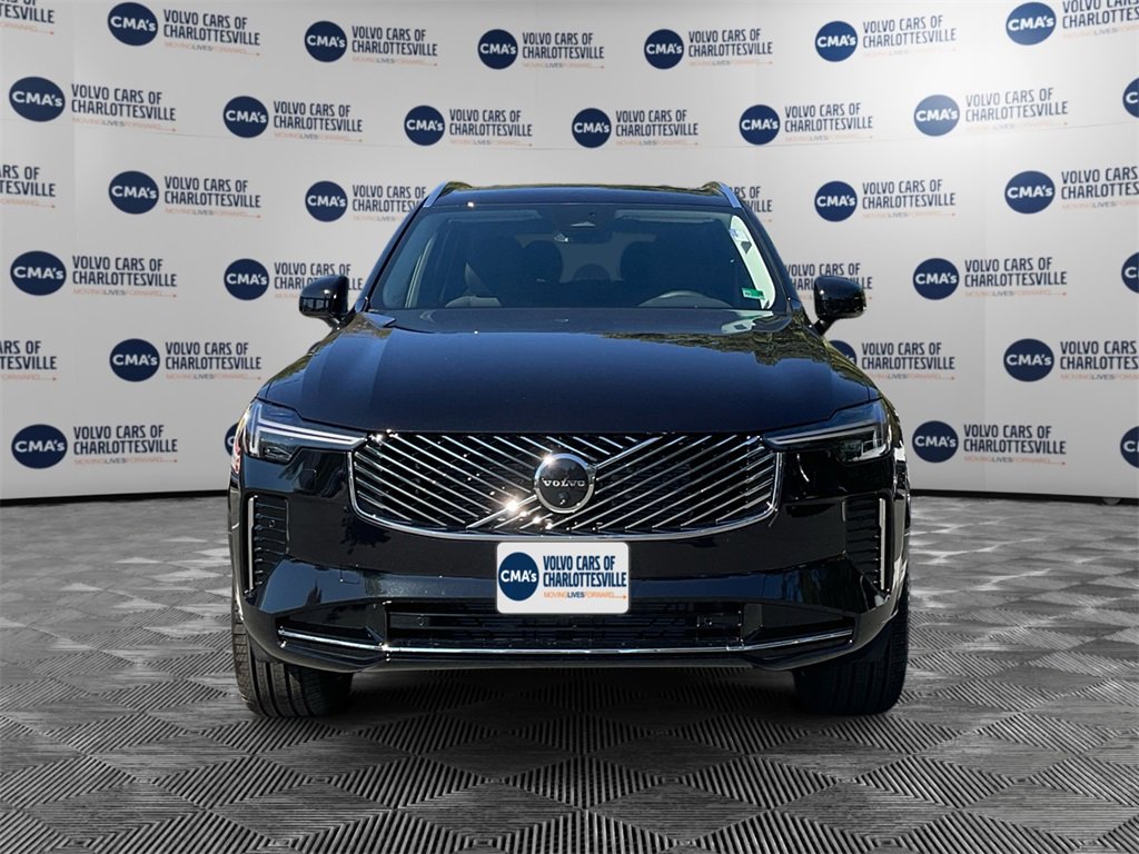 New 2026 Volvo XC90 B6 Plus w/ Protection Package Premier image 8