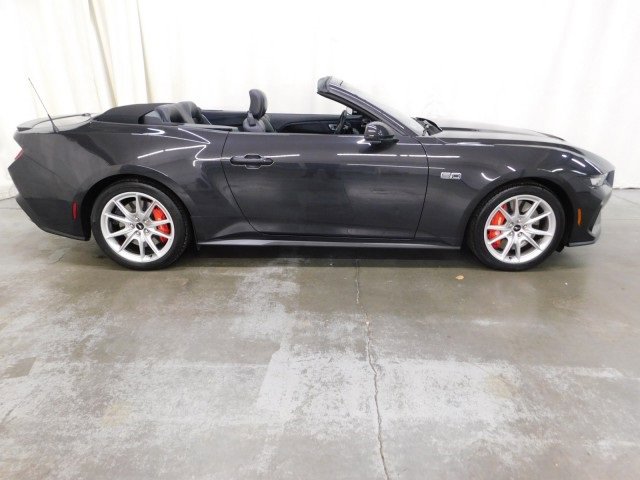 Used 2024 Ford Mustang GT Premium image 4