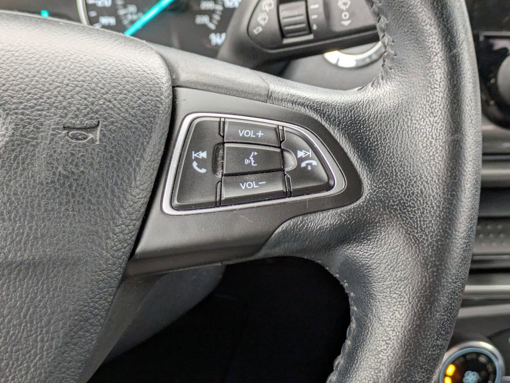 Used 2018 Ford EcoSport SE image 27