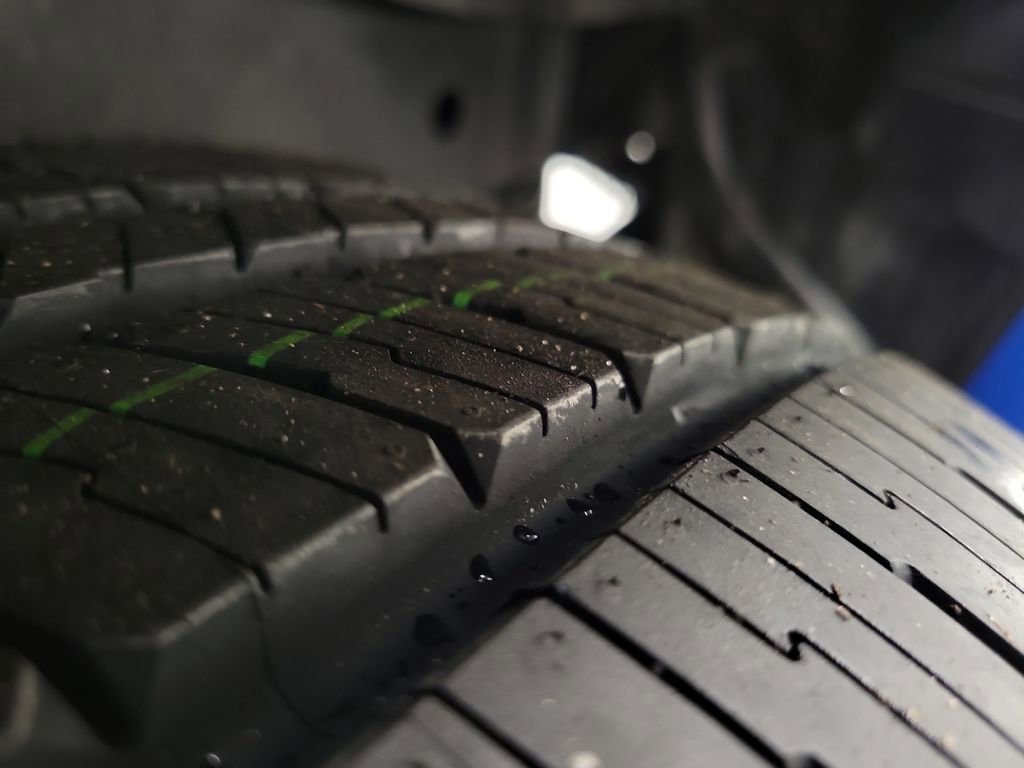 Used 2021 Ford Ranger XLT w/ Equipment Group 301A Mid image 12