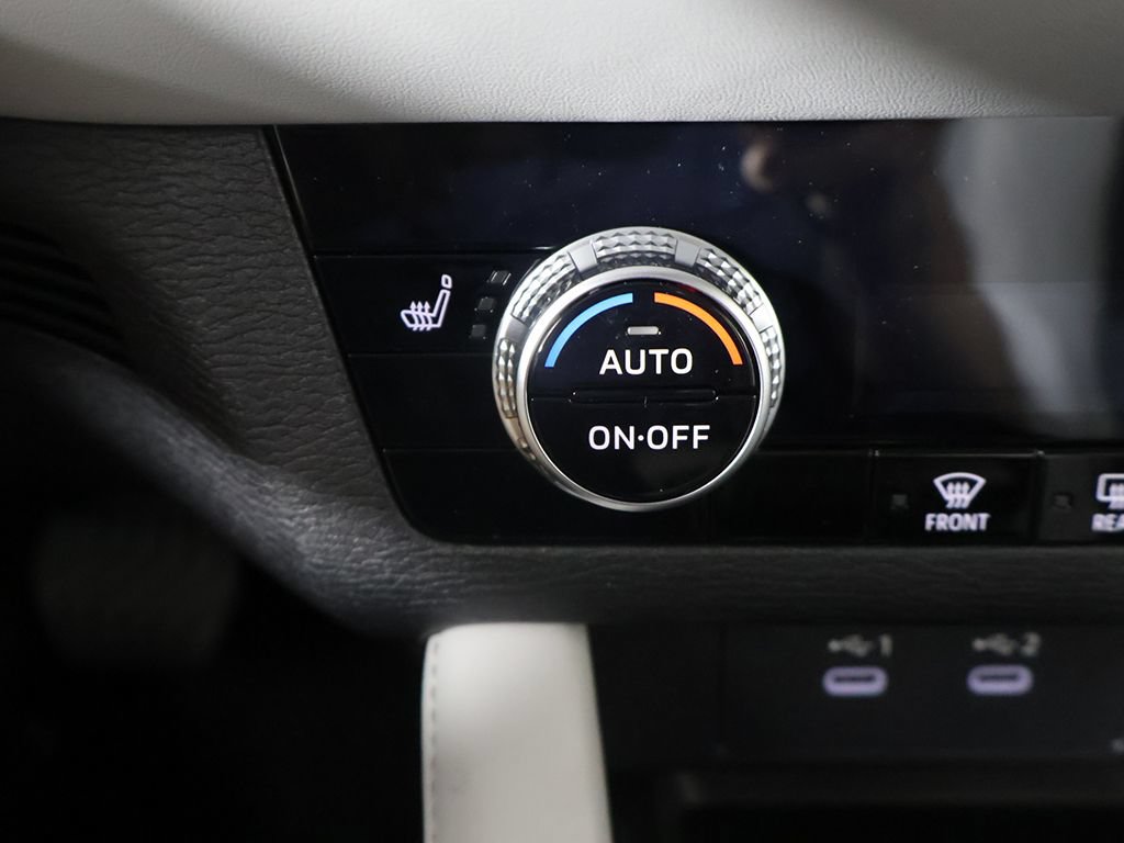 New 2026 Mitsubishi Outlander SE FWD image 50