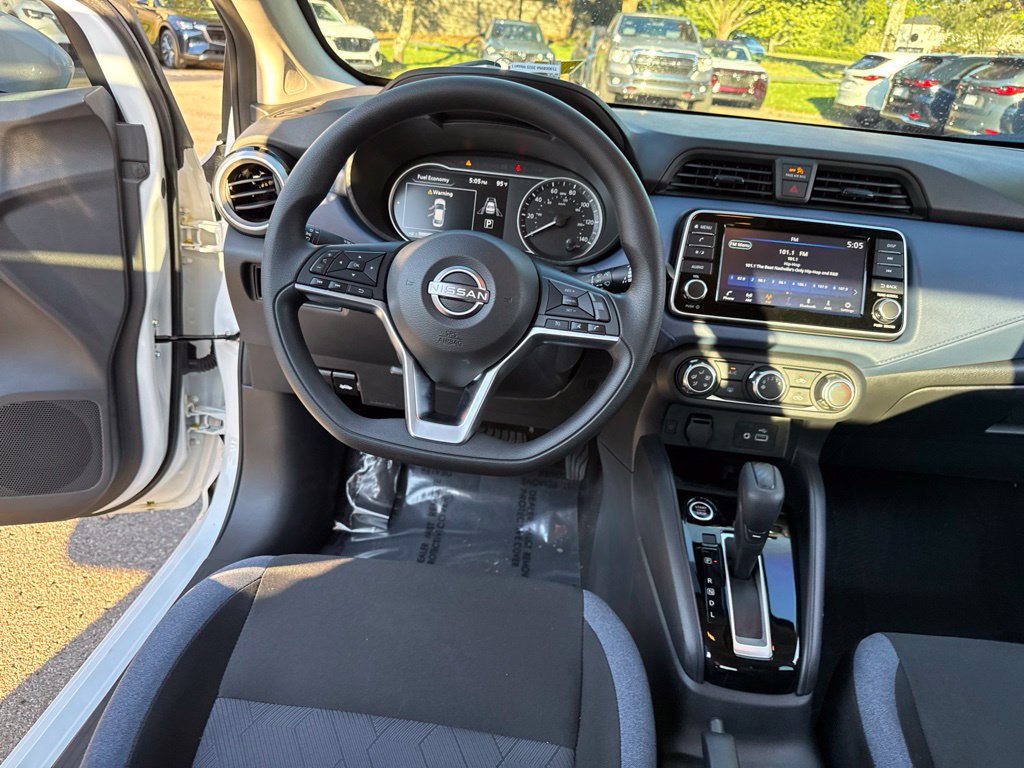 Used 2025 Nissan Versa SV w/ Trunk Package FWD image 12