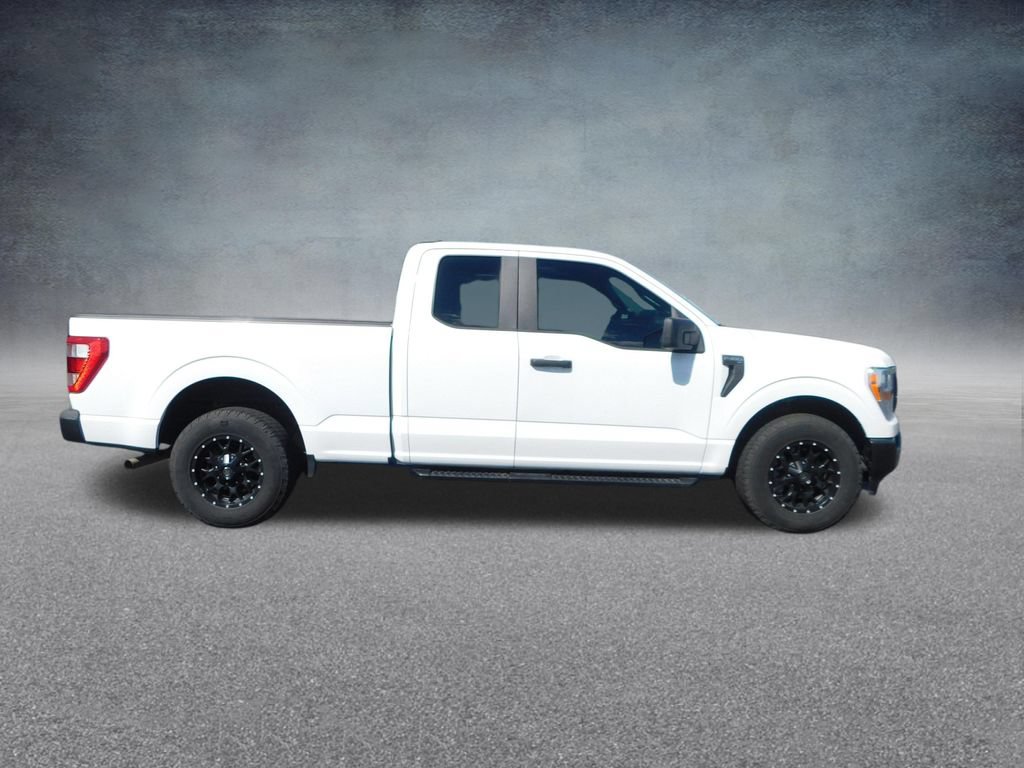 Used 2022 Ford F150 XL w/ Equipment Group 101A High RWD image 2