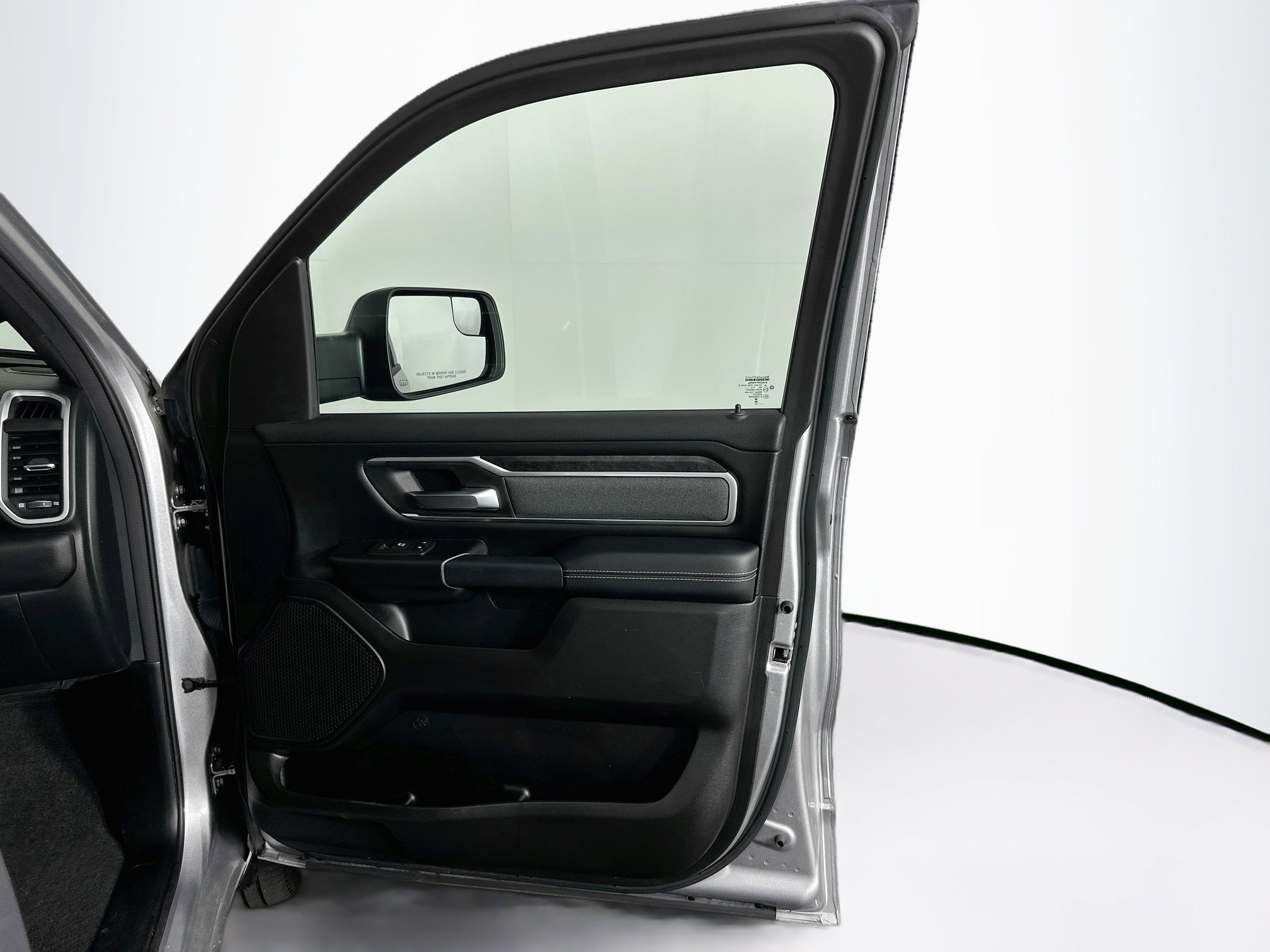 Used 2023 RAM 1500 Big Horn AWD/4WD image 31
