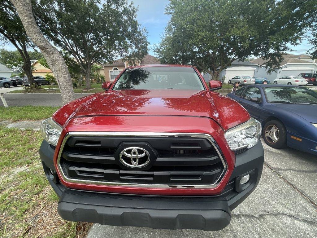 Used 2017 Toyota Tacoma SR5 RWD image 19