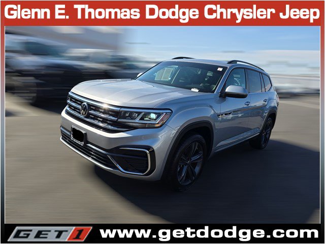 Used 2021 Volkswagen Atlas SE w/ Panoramic Sunroof Package FWD image 3