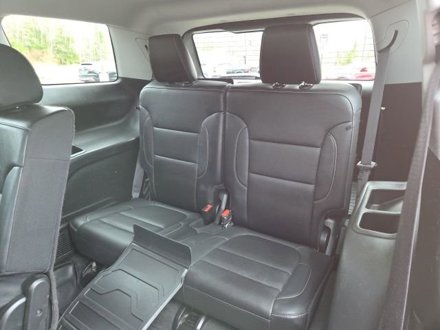 Used 2023 GMC Acadia SLT image 25