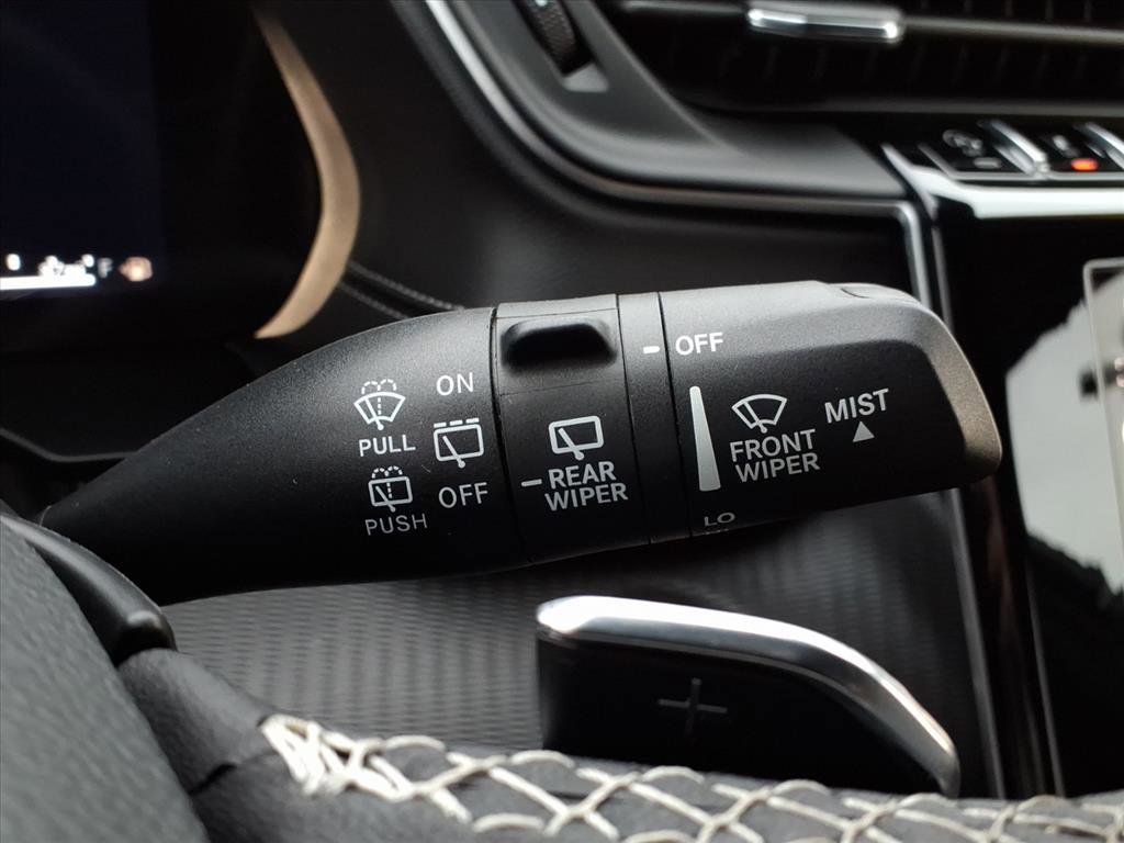 Used 2024 Jeep Grand Cherokee L Laredo image 30