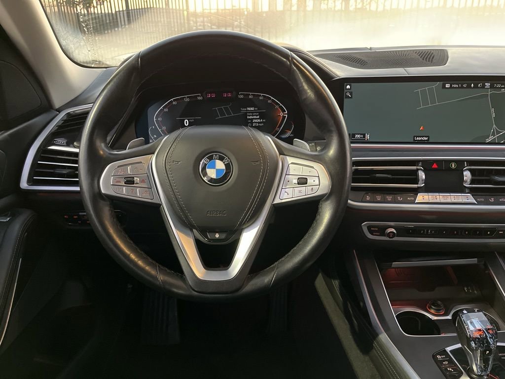 Used 2022 BMW X7 xDrive40i w/ Executive Package image 18