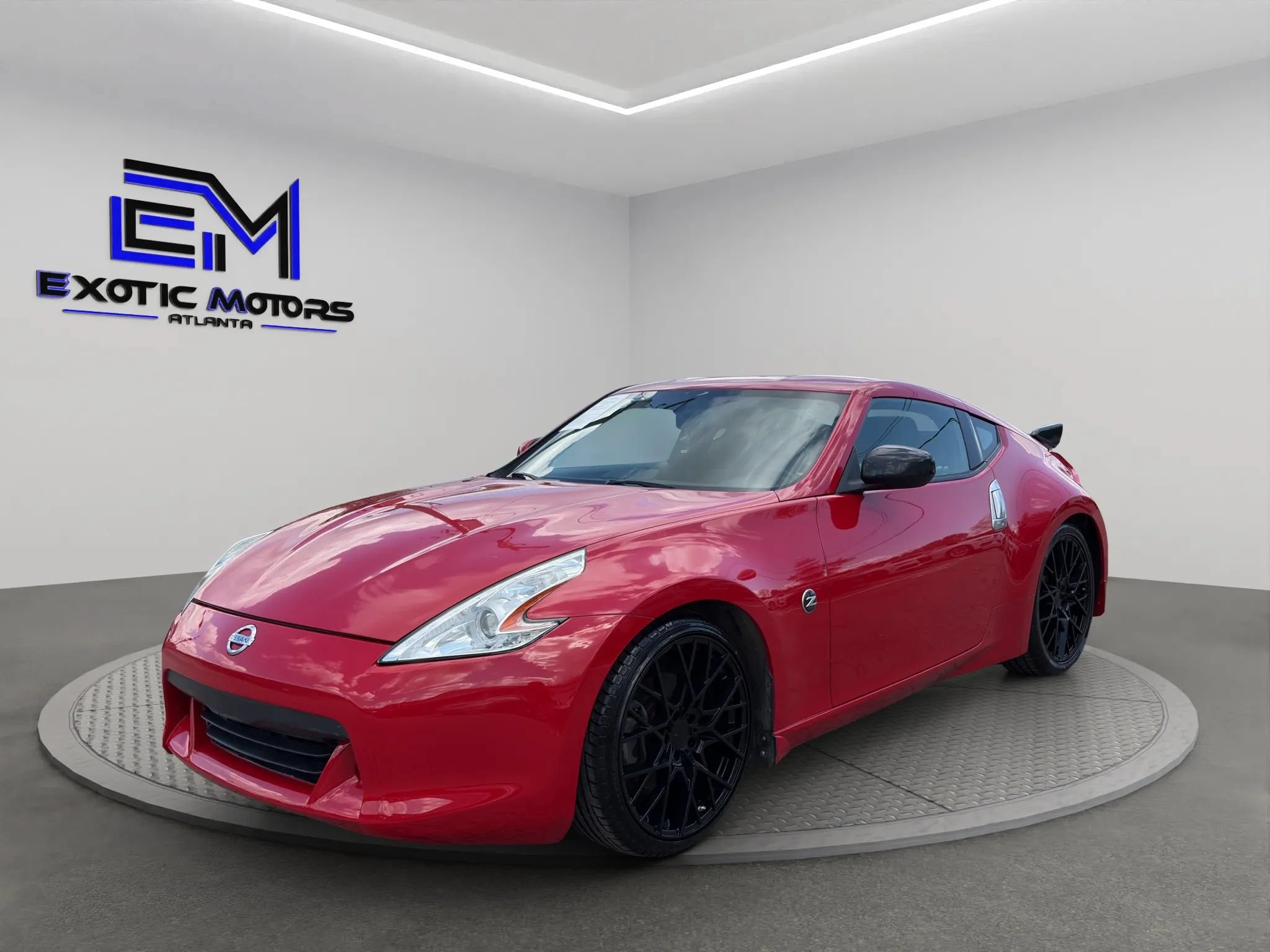 Used 2009 Nissan 370Z Touring RWD image 1