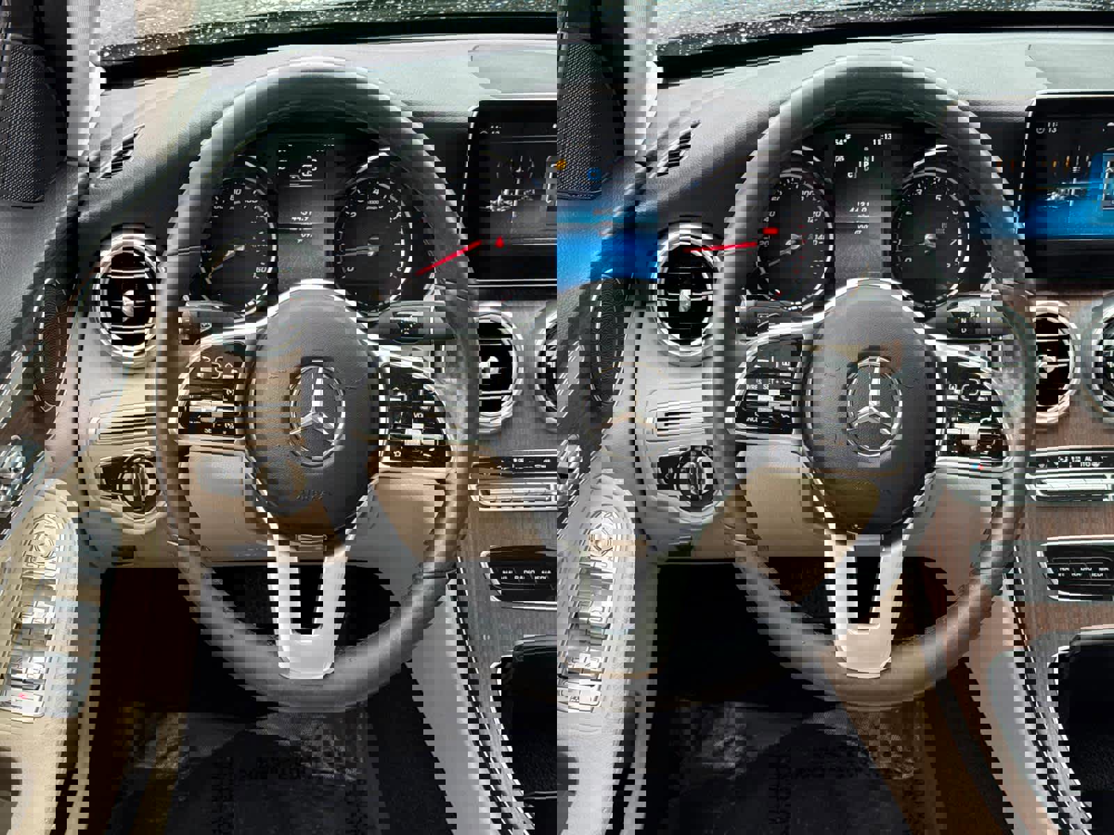 Used 2020 Mercedes-Benz C 300 4MATIC Sedan image 18