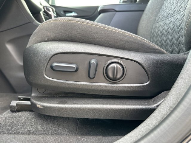 Used 2024 Chevrolet Equinox LT image 15