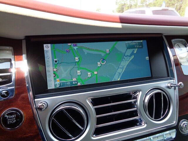 Used 2017 Rolls-Royce Ghost image 31