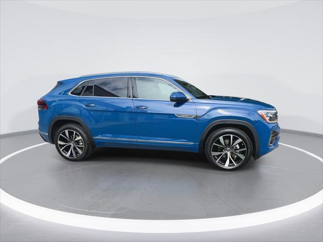 New 2025 Volkswagen Atlas Cross Sport SEL Premium R-Line image 9