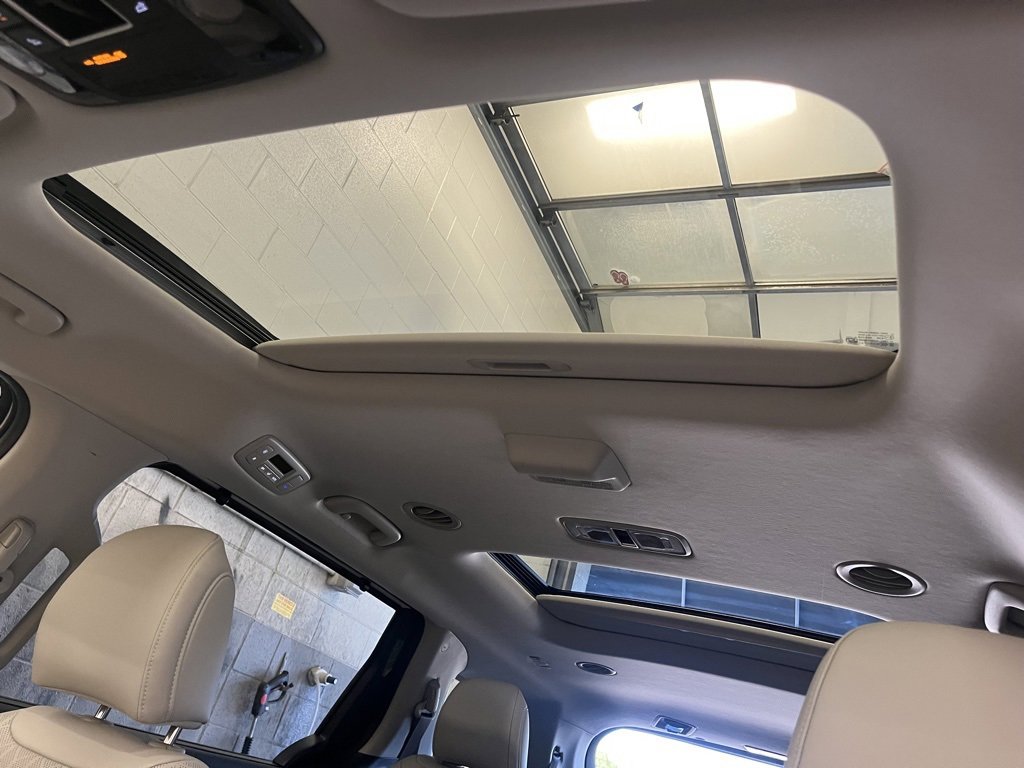 New 2026 Kia Carnival SX image 14